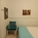 Daffne Hotel 2*