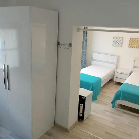 Daffne Hotell 2*