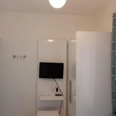 Daffne Ξενοδοχείο 2*